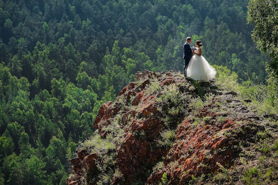 Photographe de mariage Tikhomirov Evgeniy (tihomirov). Photo du 6 septembre 2016