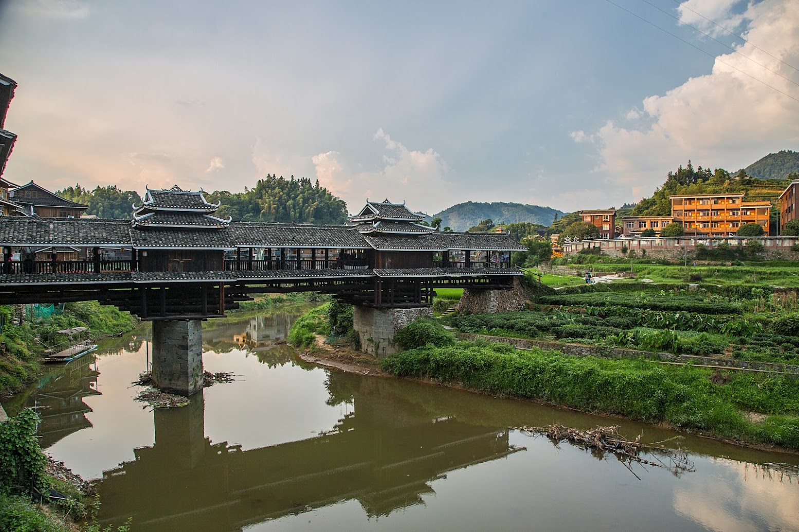 Китайские сказки июля - Yangshuo, TianTou, Chengyang, Furong, Tianmen, Zhangjiajie, Guangzhou, Macao, HongKong