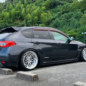 インプレッサ WRX STI GRB