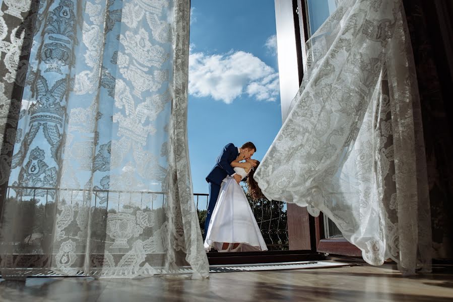 Fotógrafo de casamento Anton Serenkov (aserenkov). Foto de 25 de outubro 2018