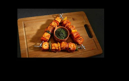 Kashmiri Paneer Tikka (6 Pcs )