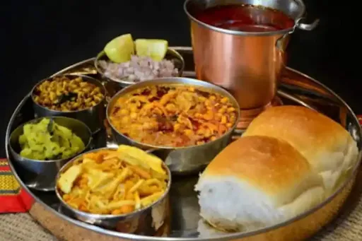 Misal Pav [2 Pav]