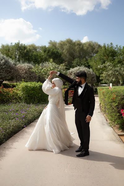 Fotógrafo de casamento Lisa Valleeva (valleeva). Foto de 25 de dezembro 2023