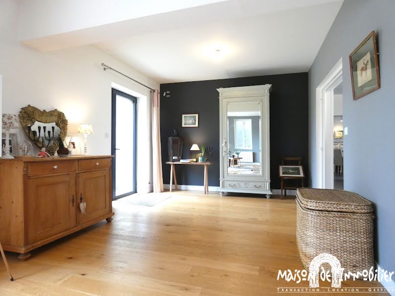 Vente maison 6 pièces 215 m² à Javrezac (16100), 455 800 €