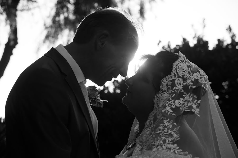 Fotógrafo de casamento Lisettes Fotomomenten (lisettesfoto). Foto de 24 de fevereiro 2019