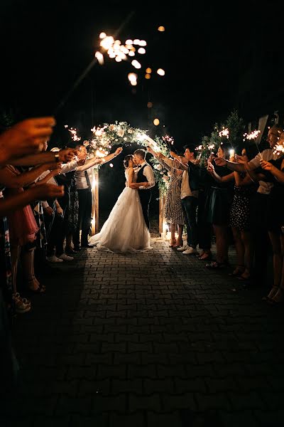 Fotógrafo de casamento Tatyana Kislyak (askorbinka). Foto de 20 de setembro 2021