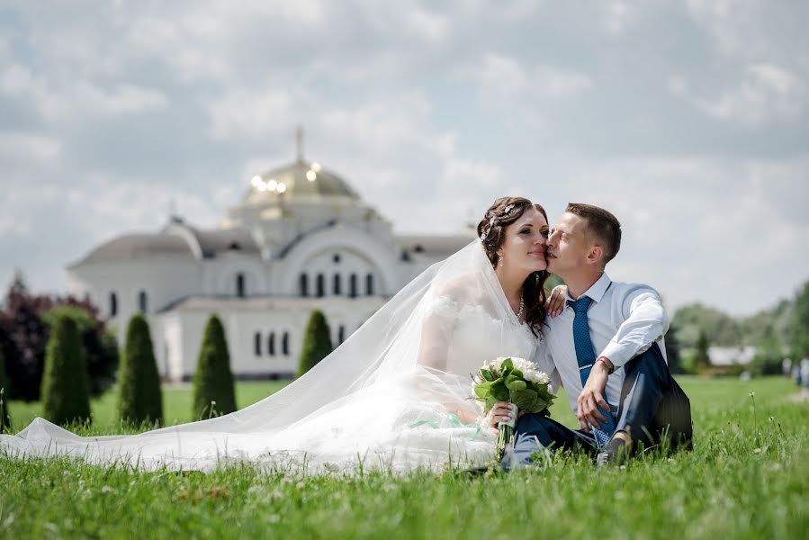 Bröllopsfotograf Nikolay Meleshevich (meleshevich). Foto av 2 juli 2019