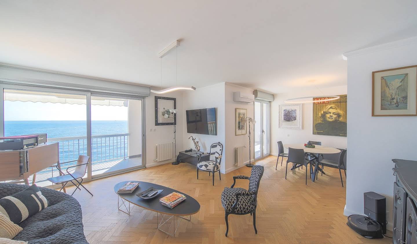 Appartement contemporain avec terrasse en bord de mer Ville-di-Pietrabugno