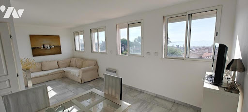 Maison avec piscine et jardin 3