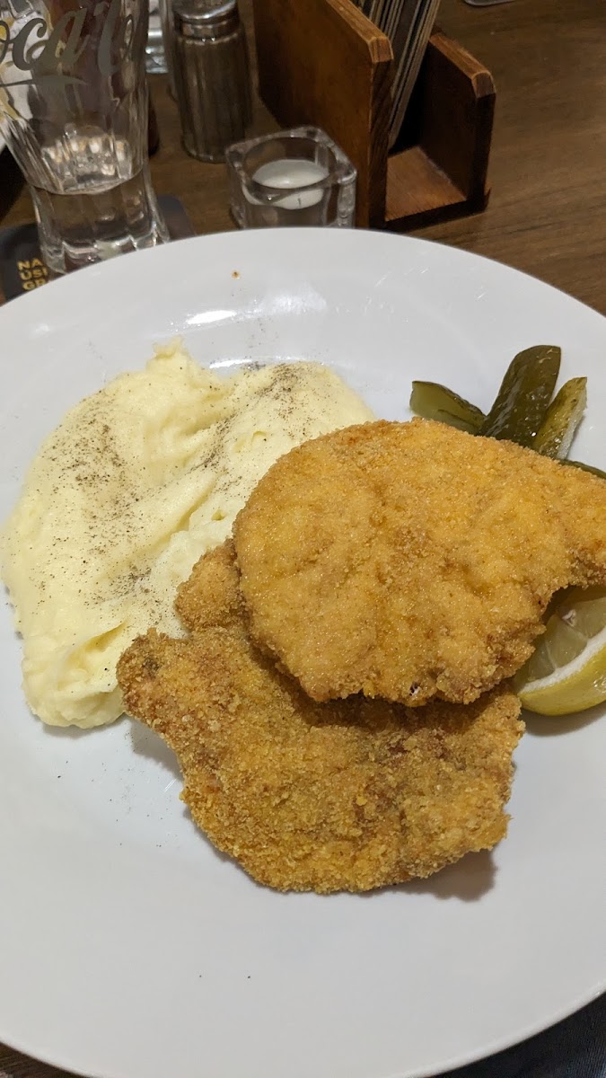 Fried chicken and potatoes