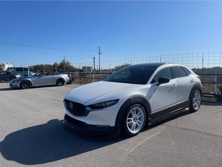 CX-30のCX-30・マツダ・MAZDA・TSタカタ・サーキットに関するカスタム事例の投稿画像1枚目