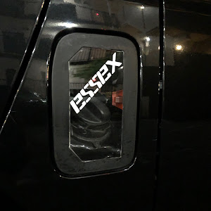 ハイエースバン TRH200V