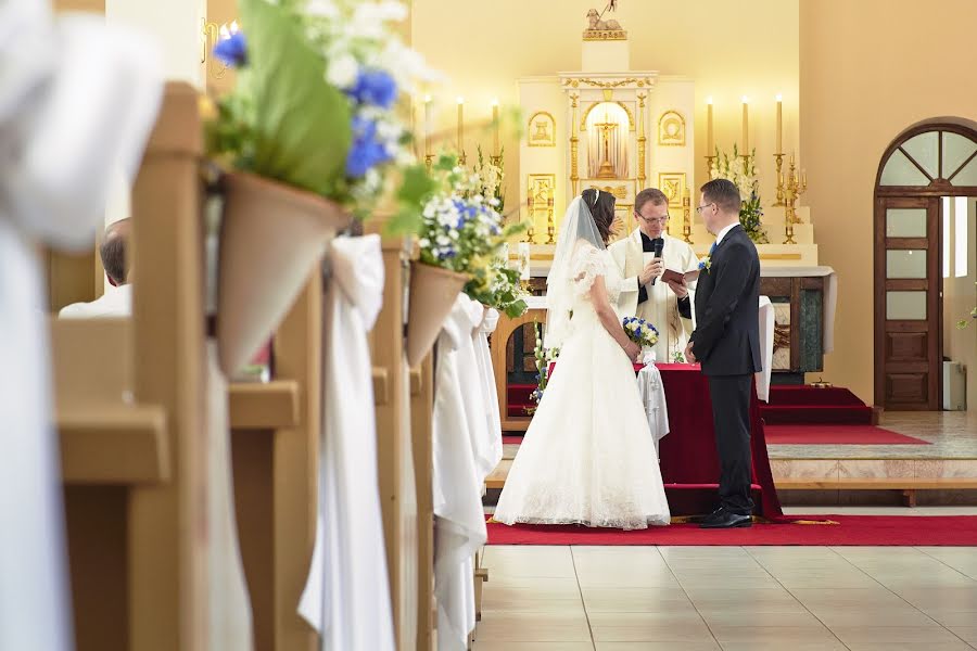 Fotografo di matrimoni Lena Mishnyakova (limi). Foto del 2 settembre 2014