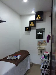 Adithi Ladies N Kids Salon & Spa photo 1