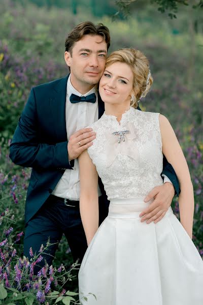 Hochzeitsfotograf Eduard Perov (edperov). Foto vom 11. April 2021