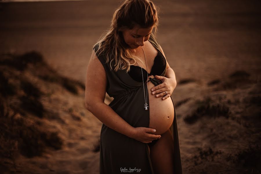 Fotografo di matrimoni Giulia Angelozzi (giuliaangelozzi). Foto del 11 aprile 2021