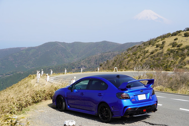 WRX S4のソロショット・カメ活ツーリング・春ですね・西伊豆スカイライン・西伊豆スカイライン最高に関するカスタム事例の投稿画像4枚目