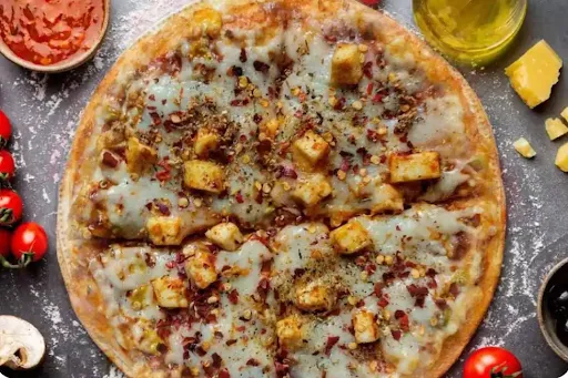 Spicy Paneer Pizza