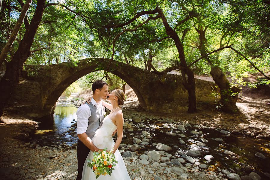 Wedding photographer Karina Gerbst (penelope). Photo of 5 December 2013