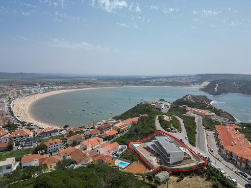 Appartement avec piscine en bord de mer 2