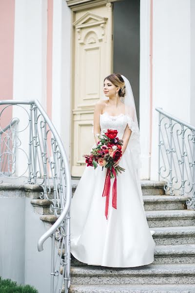 Fotógrafo de casamento Yuriy Kor (yurykor). Foto de 3 de outubro 2016