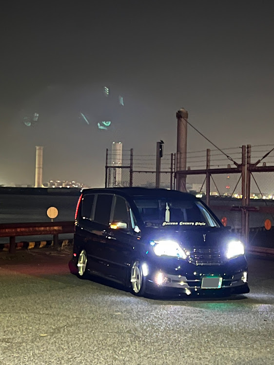 セレナの11月もよろしくお願いします・箱車美装軍団・c27 とコラボに関するカスタム事例の投稿画像2枚目