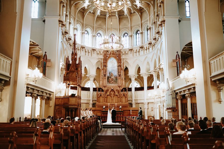 Fotógrafo de casamento Anrietta Kuosku (anrietta). Foto de 26 de março 2020