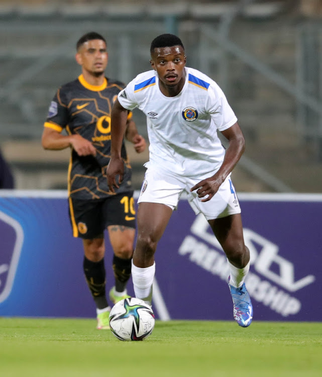 Teboho Mokoena of Supersport United challenged by Keegan Dolly of Kaizer Chiefs during the DStv Premiership 2021/22 match between Supersport United and Kaizer Chiefs.