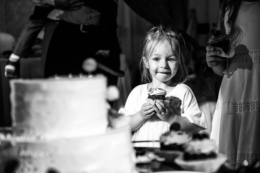 Wedding photographer Evgeniy Zhukovskiy (zhukovsky). Photo of 24 October 2018