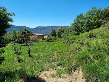 terrain à Berre-les-Alpes (06)