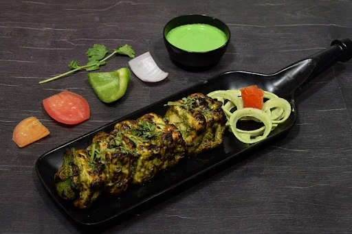 Hariyali Paneer Tikka Dry