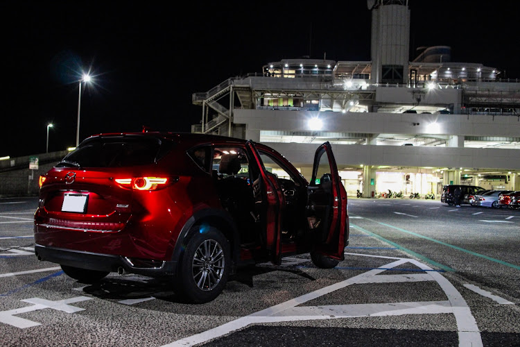 CX-5のソウルレッド・CX-5・フォグランプ・海ほたるに関するカスタム事例の投稿画像2枚目