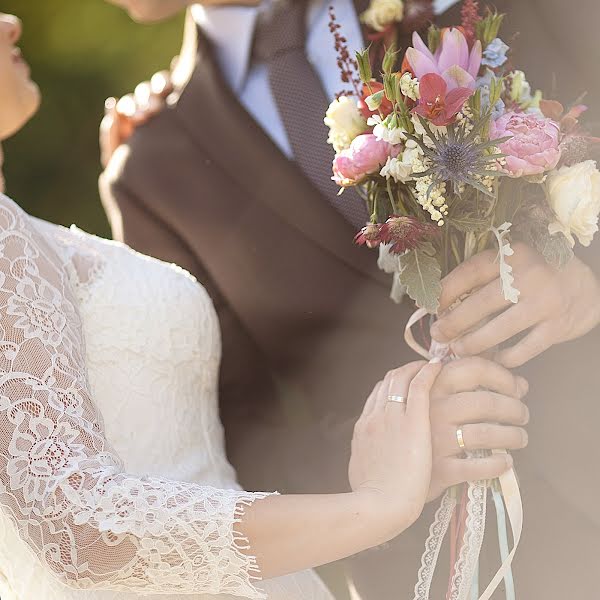 Wedding photographer Olya Shlemenkova (missolka). Photo of 2 October 2016