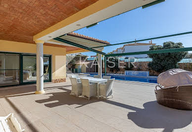 Villa with pool and terrace 3