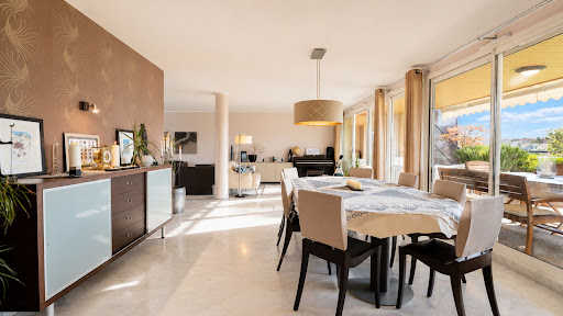 Apartment with terrace and pool 3