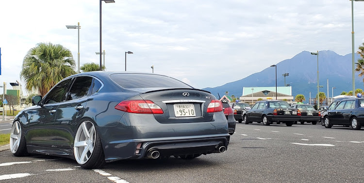 フーガ 51のMT参加に関するカスタム事例の投稿画像1枚目