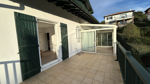 Apartment with terrace 2