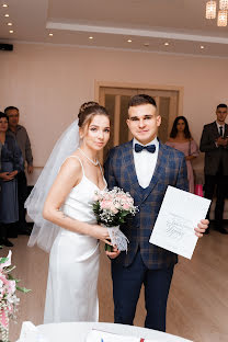 Wedding photographer Lyubov Isakova (lubovisakova). Photo of 18 November 2022