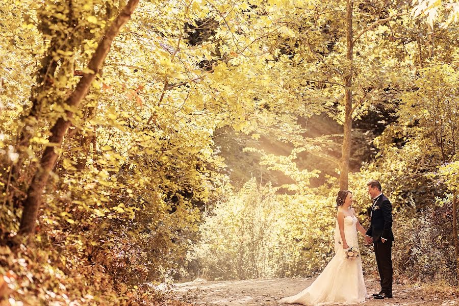 Fotógrafo de bodas Hakan Özfatura (ozfatura). Foto del 9 de febrero 2017