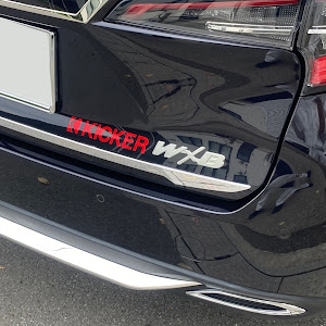 カローラツーリング NRE210W