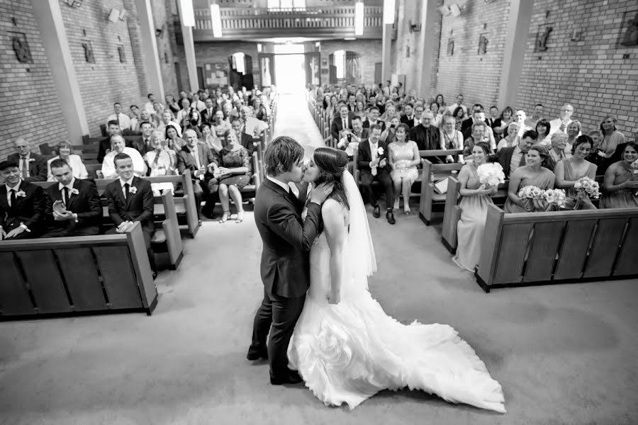 結婚式の写真家Pavel Veselov (birchandwattle)。2015 10月26日の写真