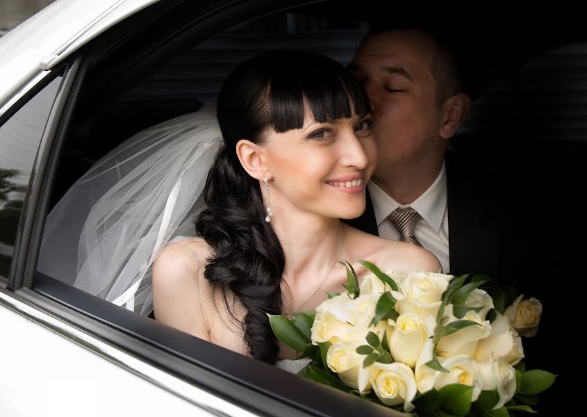 Wedding photographer Katerina Kucher (kucherfoto). Photo of 27 June 2014