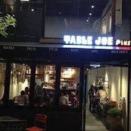 喬桌子廚房 table joe(巨城店)