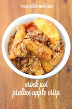 Crock Pot Praline Apple Crisp was pinched from <a href="http://www.recipesthatcrock.com/crock-pot-praline-apple-crisp/" target="_blank">www.recipesthatcrock.com.</a>