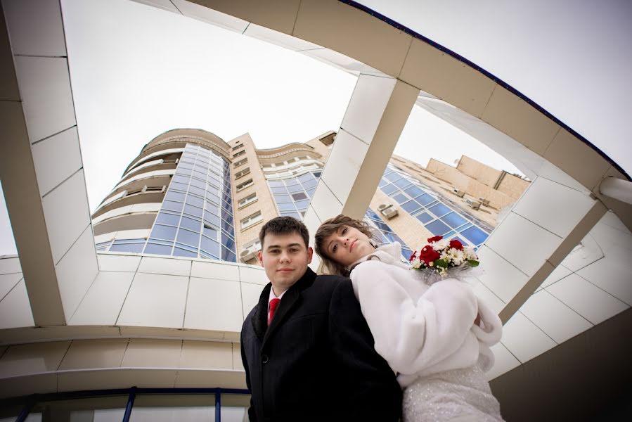 Esküvői fotós Boris Naenko (benn). Készítés ideje: 2014 március 19.