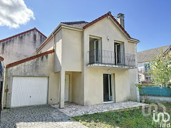 maison à Chanteloup-les-Vignes (78)