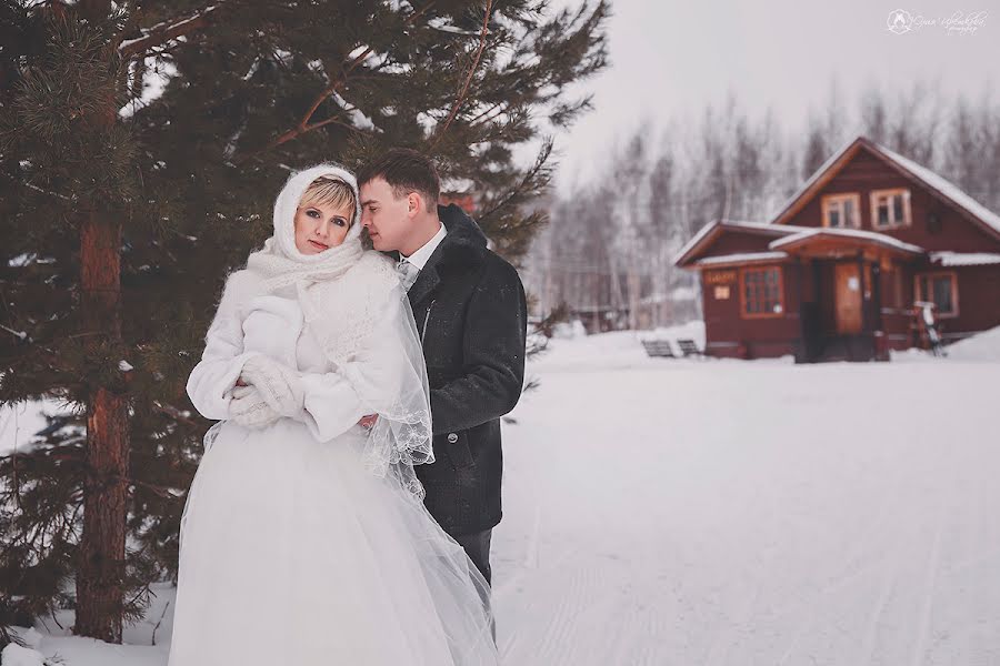 Wedding photographer Yuliya Cvetkova (yulyatsff). Photo of 4 March 2014