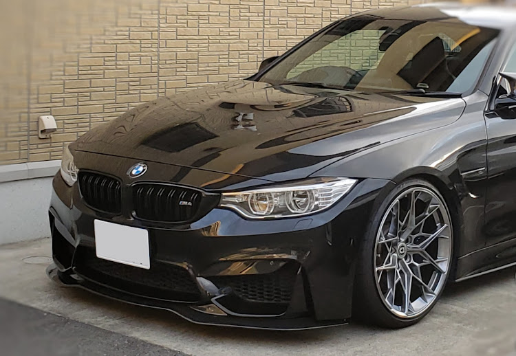 525iハイラインのE60・bmw・青い空レーシング・緊急事態宣言解除に関するカスタム事例の投稿画像5枚目