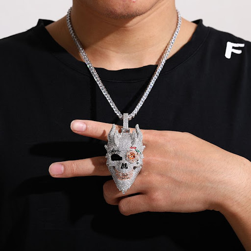 Title 3, Dripping Oil Full Diamond Rose Skull Pendant Ne...