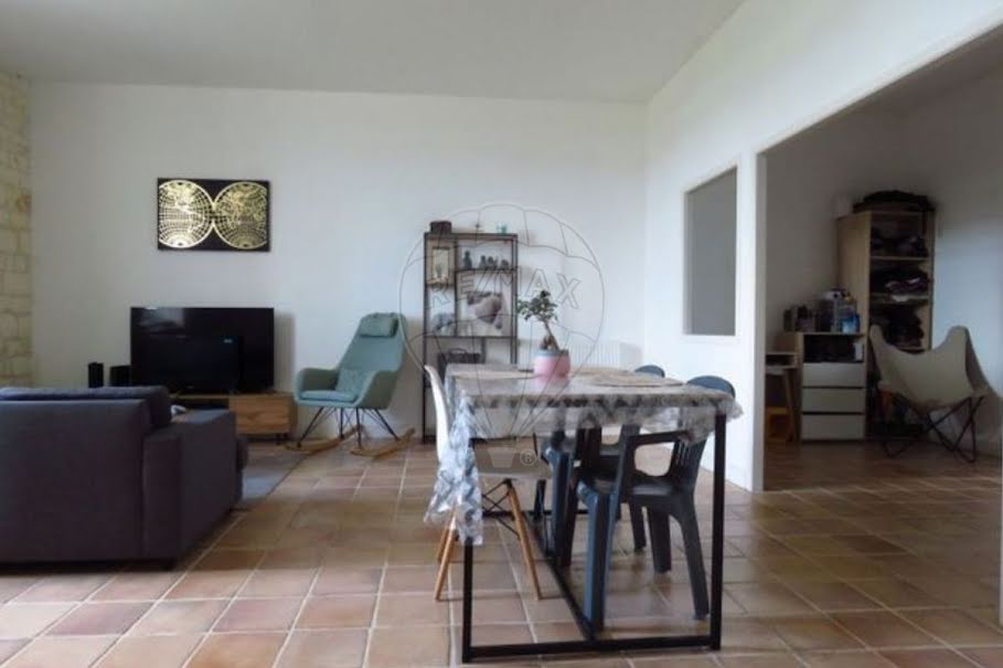 Vente appartement 3 pièces 79 m² à Le Douhet (17100), 109 500 €